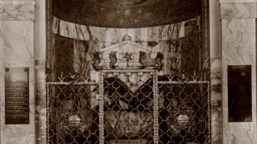 A vintage shot taken by the famous Alinari photographers of Florence